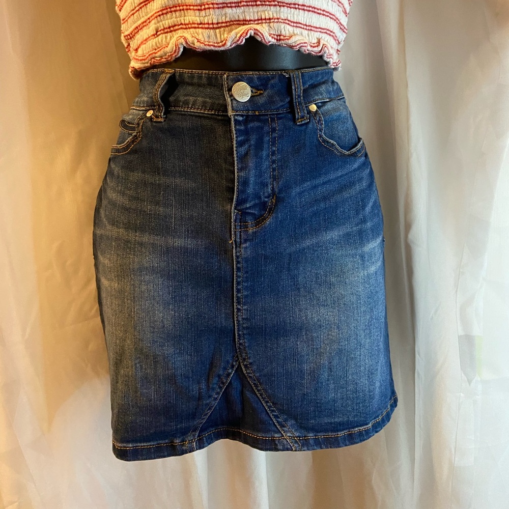 Denim skirt, stretchy, bodycon skirt